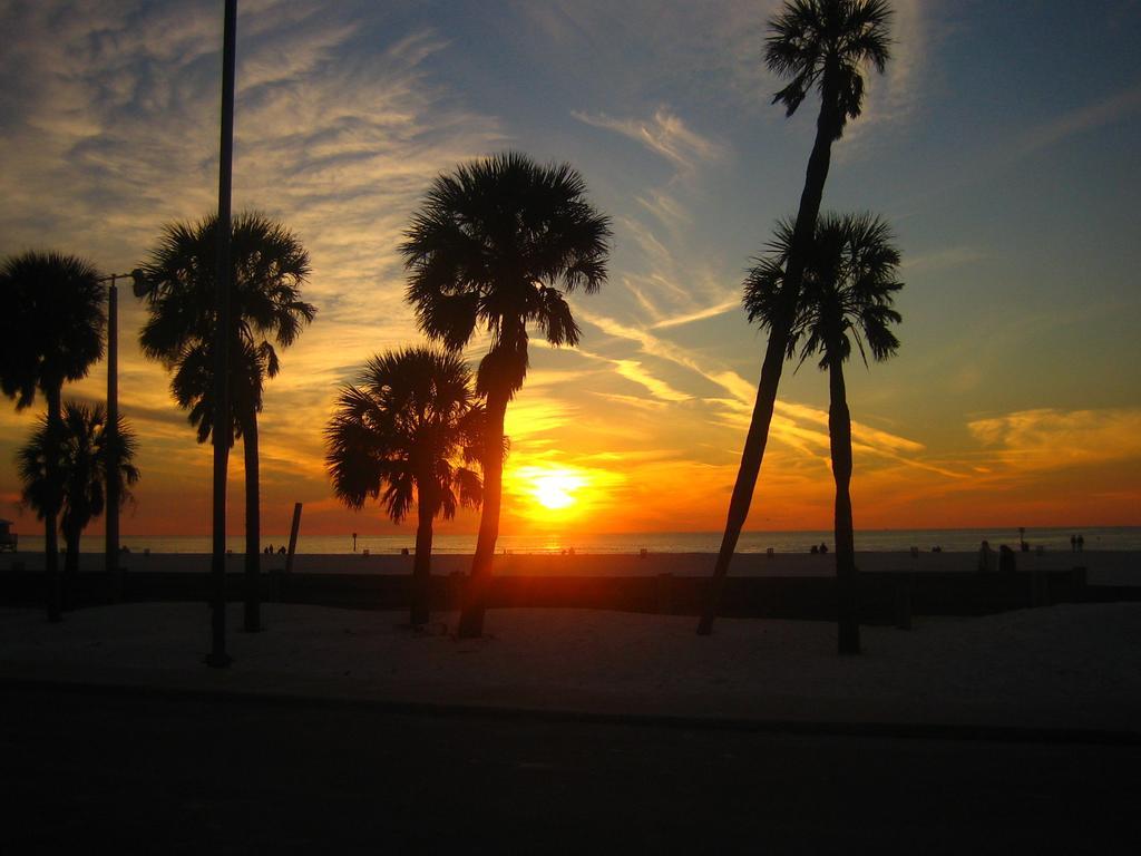 Luxury 5 Star Condominium Water Front 3 Beds 2 Bath Pool Hot-Tub Beach And City Views Clearwater Beach Extérieur photo