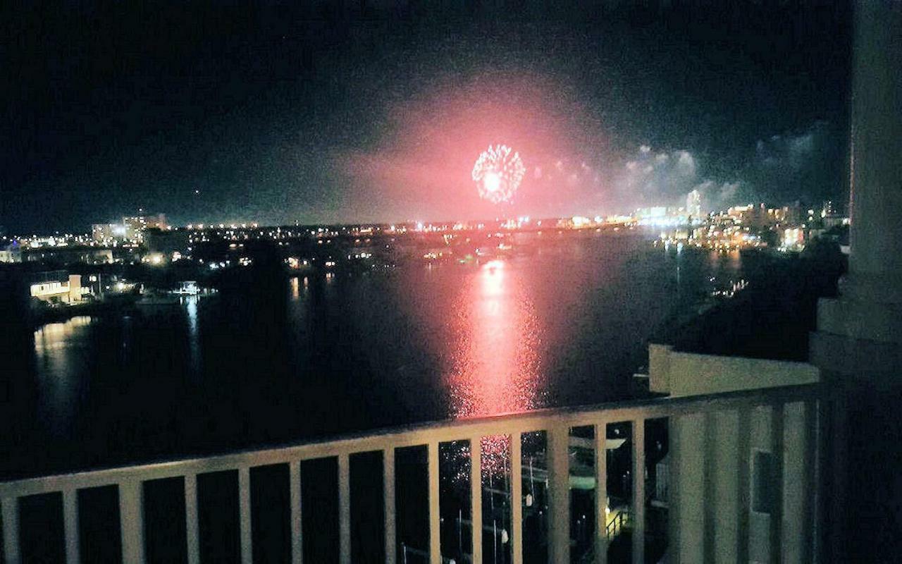 Luxury 5 Star Condominium Water Front 3 Beds 2 Bath Pool Hot-Tub Beach And City Views Clearwater Beach Extérieur photo
